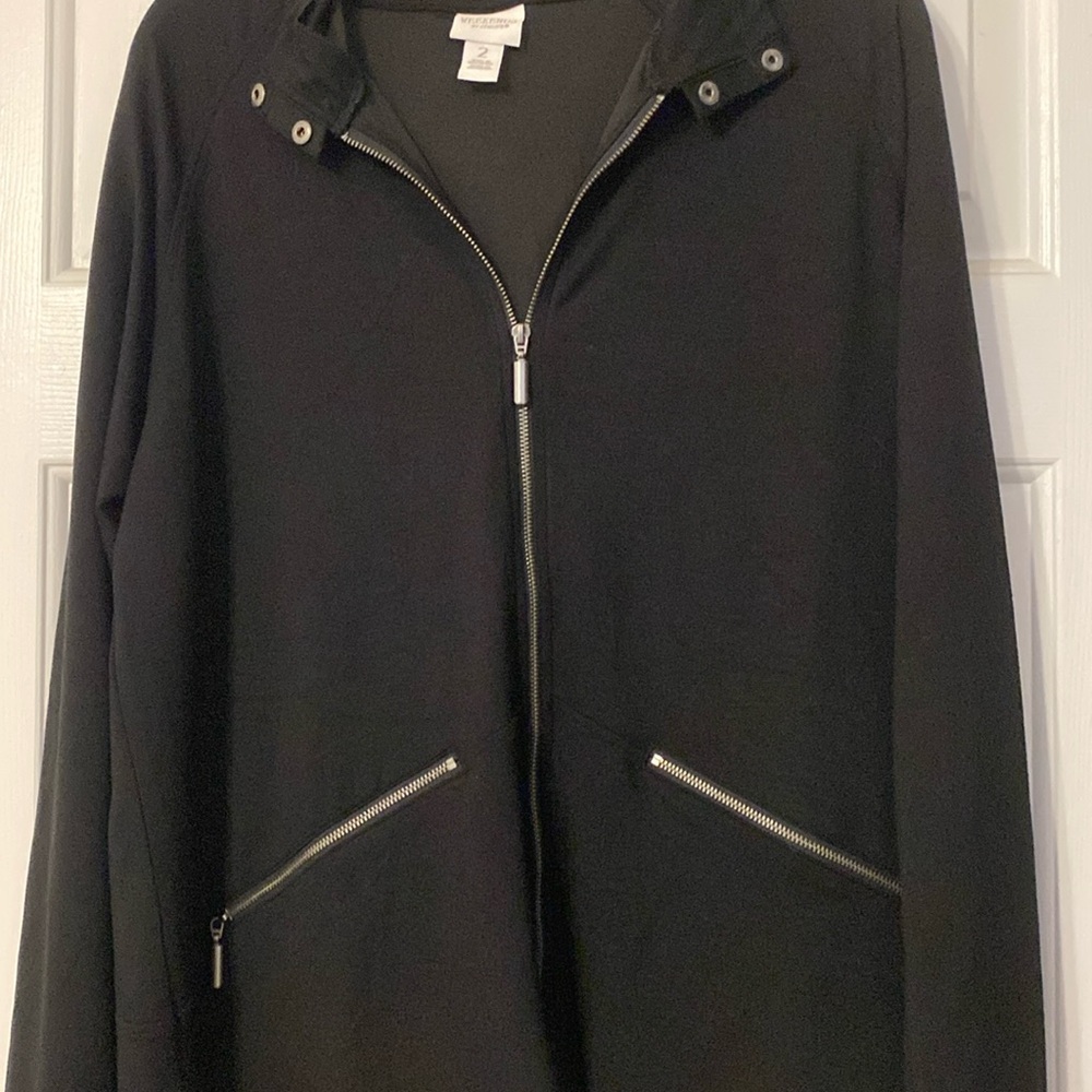 Weekend zippered hoodie In good shape, stretchy and soft.